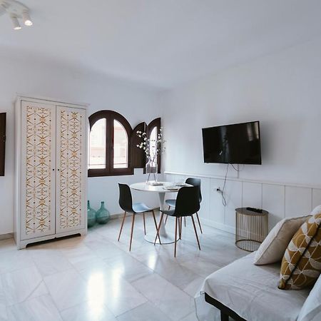 Appartement Complete Studio With Terrace - 1Bth- La Giralda à Séville Extérieur photo